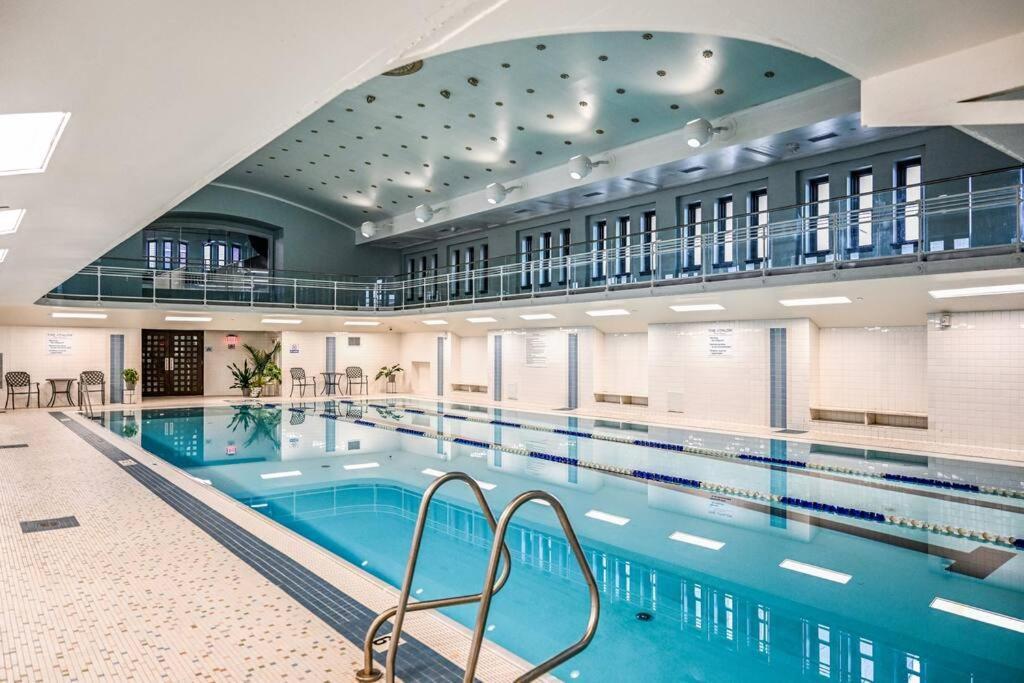 2Br Unit With Game Machine With Pool And Gym Access-602 Lägenhet Cleveland Exteriör bild