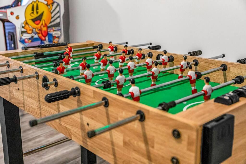 2Br Unit With Game Machine With Pool And Gym Access-602 Lägenhet Cleveland Exteriör bild
